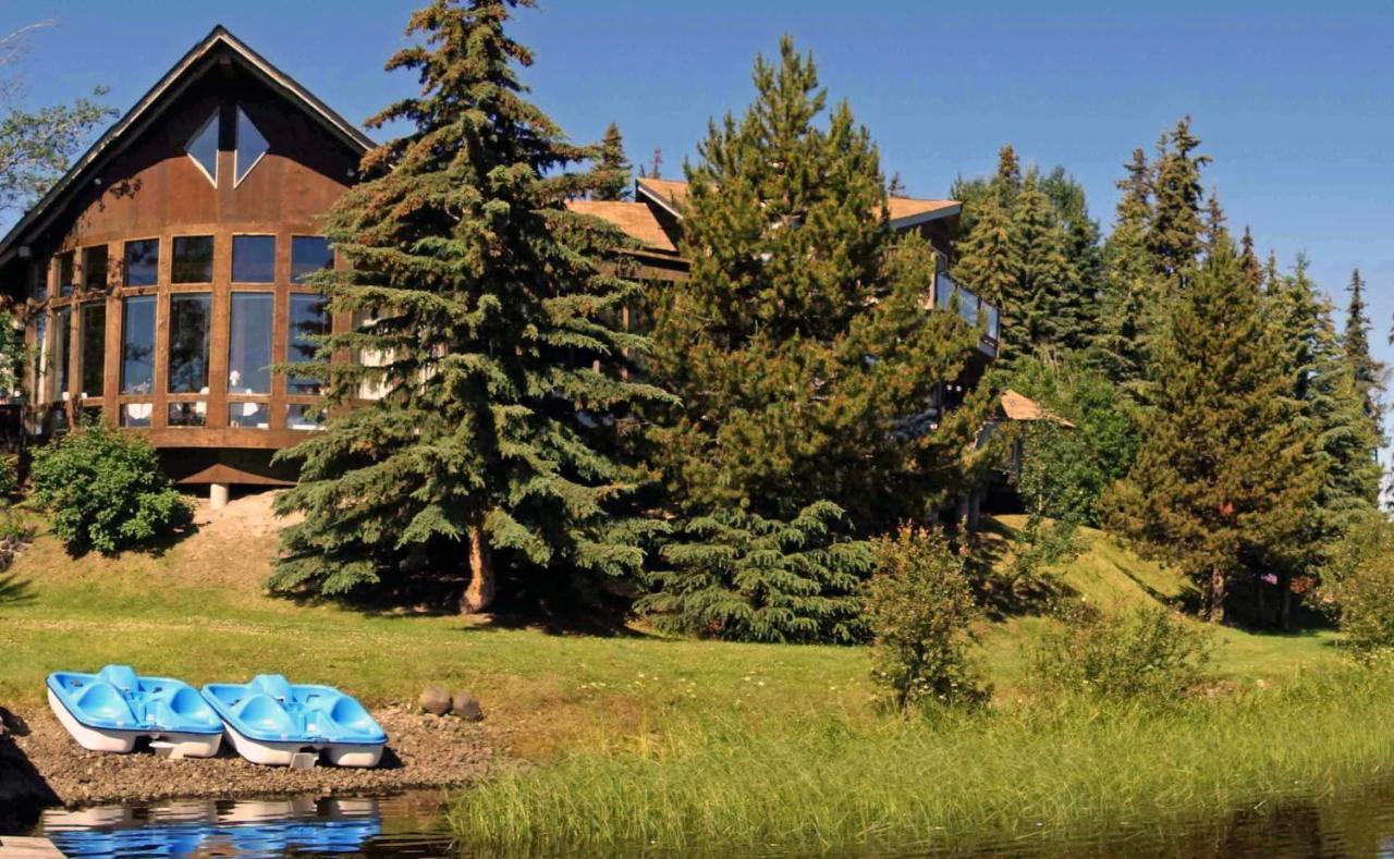 Eagle'S Nest Resort Anahim Lake Bagian luar foto
